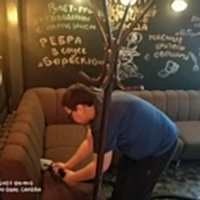 химчистка мягкой мебели ресторана Пушка в Алматы