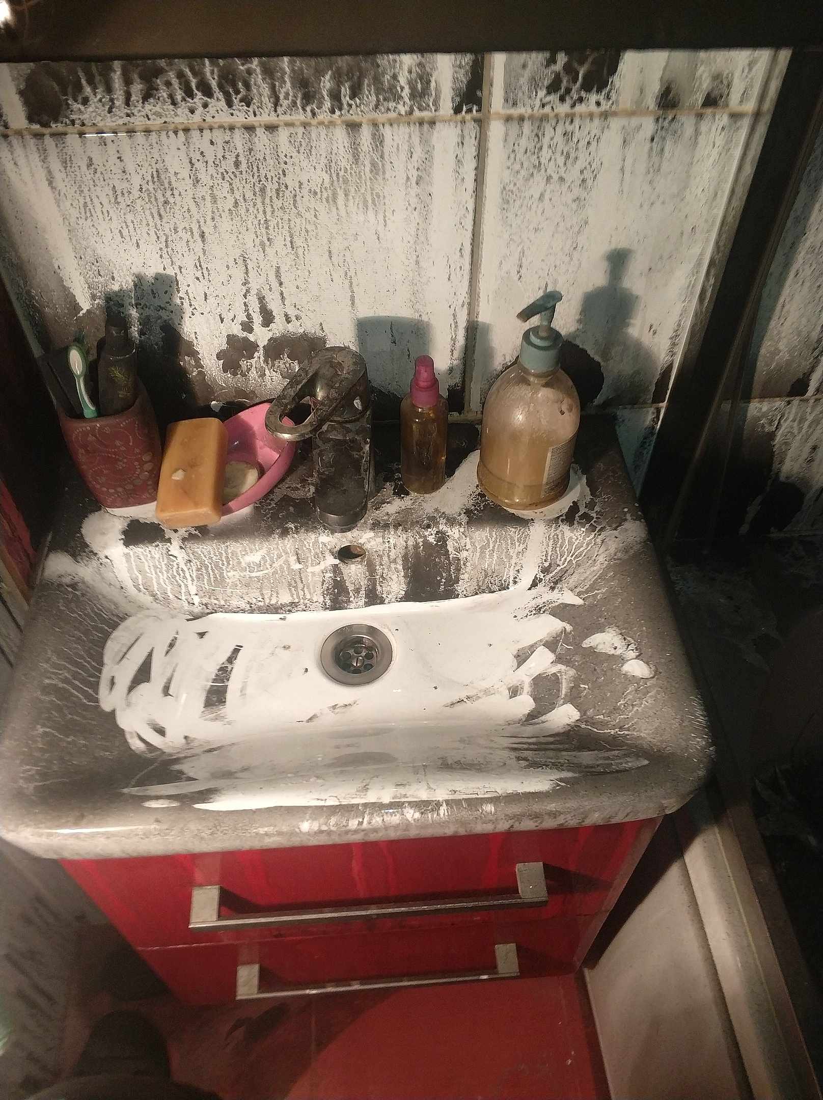 уборка после пожаров